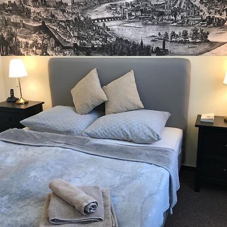 Light Rooms Prague Room photo